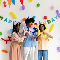 Folat B.V. Bogstavsguirlande Happy Birthday i filt - Oppyntning