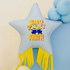 Discount PartyDeco sp. z o.o. Folieballon Minions Stjerne med Tassles