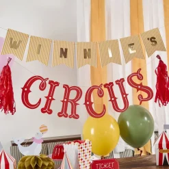 CG Global Products Ltd Guirlande Cirkus med Bogstaver - Oppyntning