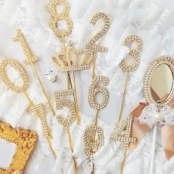 Partyking AB Kagedekoration Tal Diamanter Guld