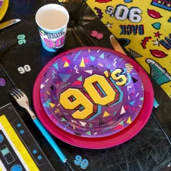 Santex Paptallerkener 90s Party - Borddækning
