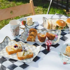 Talking Tables Ltd Serveringsfad Alice Wonderland