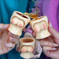 Mikamax B.V. Shotglas Gyngende Bryster - Drikkeglas