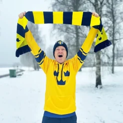 Clearance Netshirt Group AB Sverigehalstørklæde Stribet Tre Kronor
