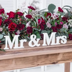 Outlet Partyking AB Træbogstaver Hvide Mr & Mrs